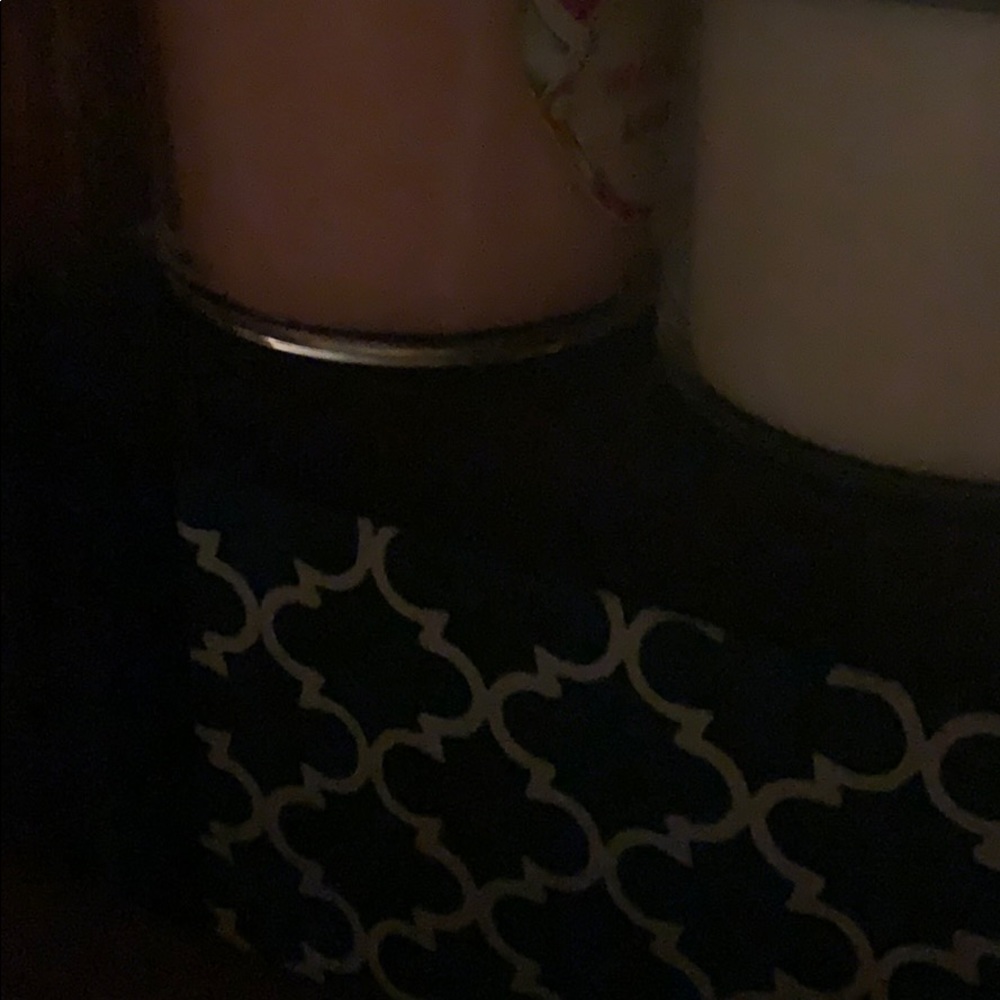 Meet your Posher, Chicquita